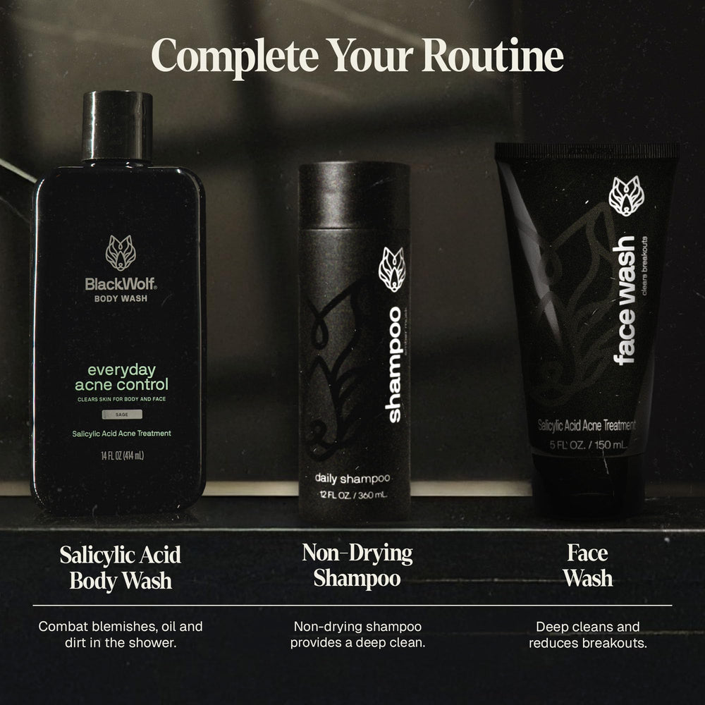 Black Wolf carga por USB y es resistente al agua para uso diario.