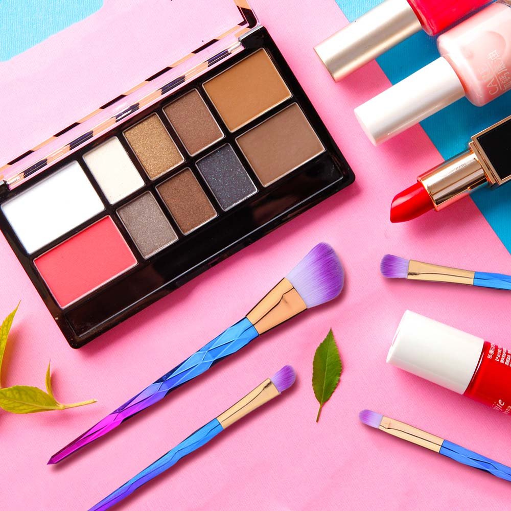 BTYMS brocha ojos para sombras aplica y mezcla colores.