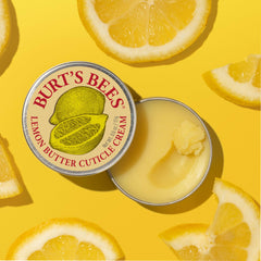 Ingredientes naturales Burts Bees, almendra dulce y manteca de cacao para hidratación.