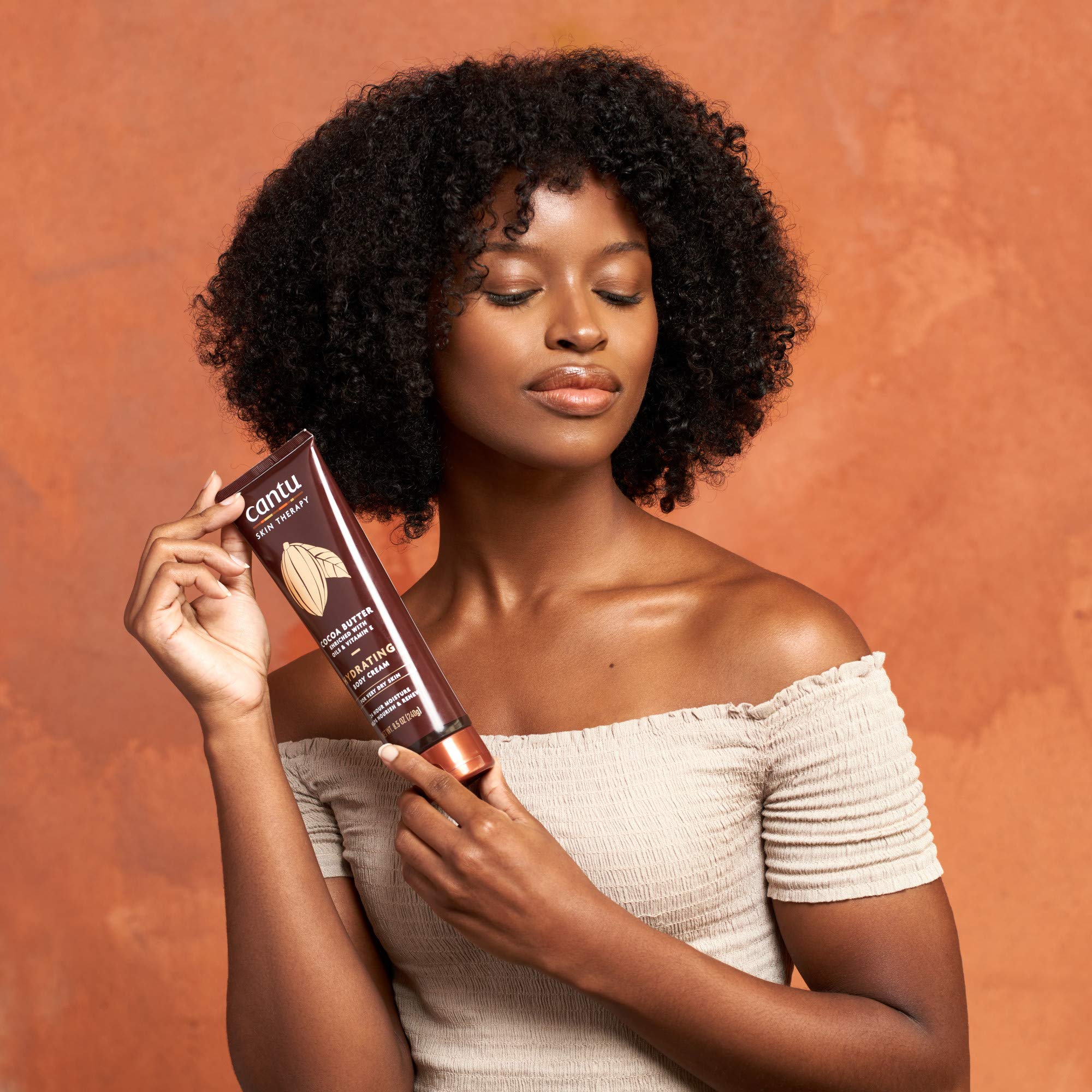 Ingredientes naturales de Cantu, manteca de cacao y aceites nutritivos.