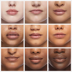 Carmex bálsamo labial barra fresa con textura suave para labios secos.