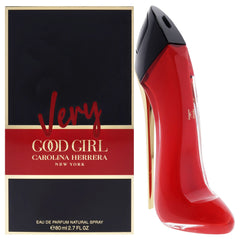 Carolina Herrera Very Good Girl, botella frontal, aroma floral frutal para uso diario.