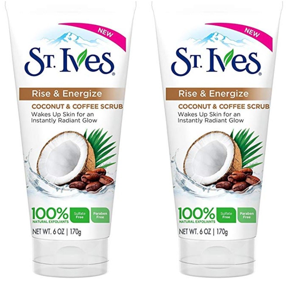 Textura cremosa de Carter's St Ives exfoliante coco y café para exfoliar suavemente.
