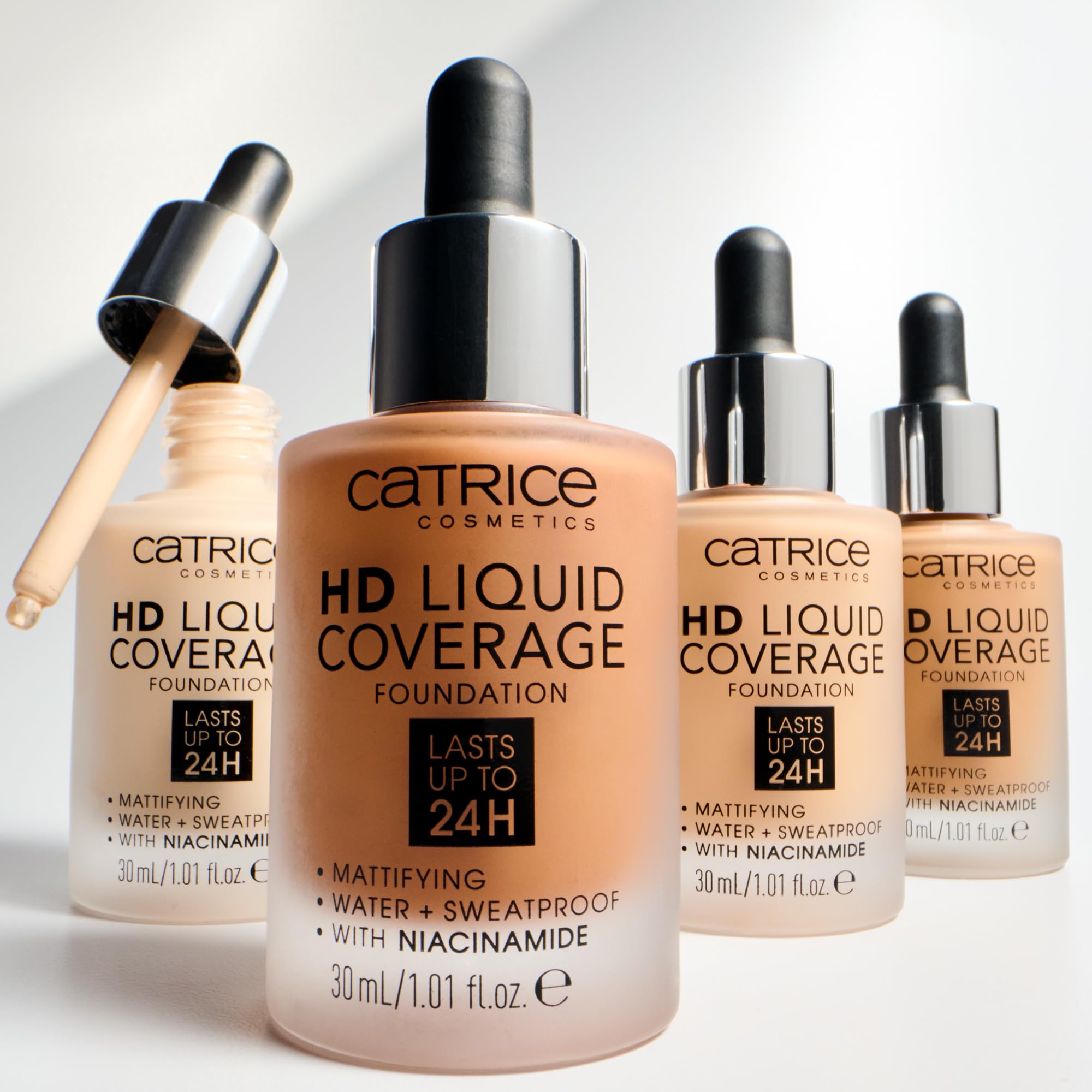 Fórmula sin parabenos de HD Liquid Coverage para uso diario.