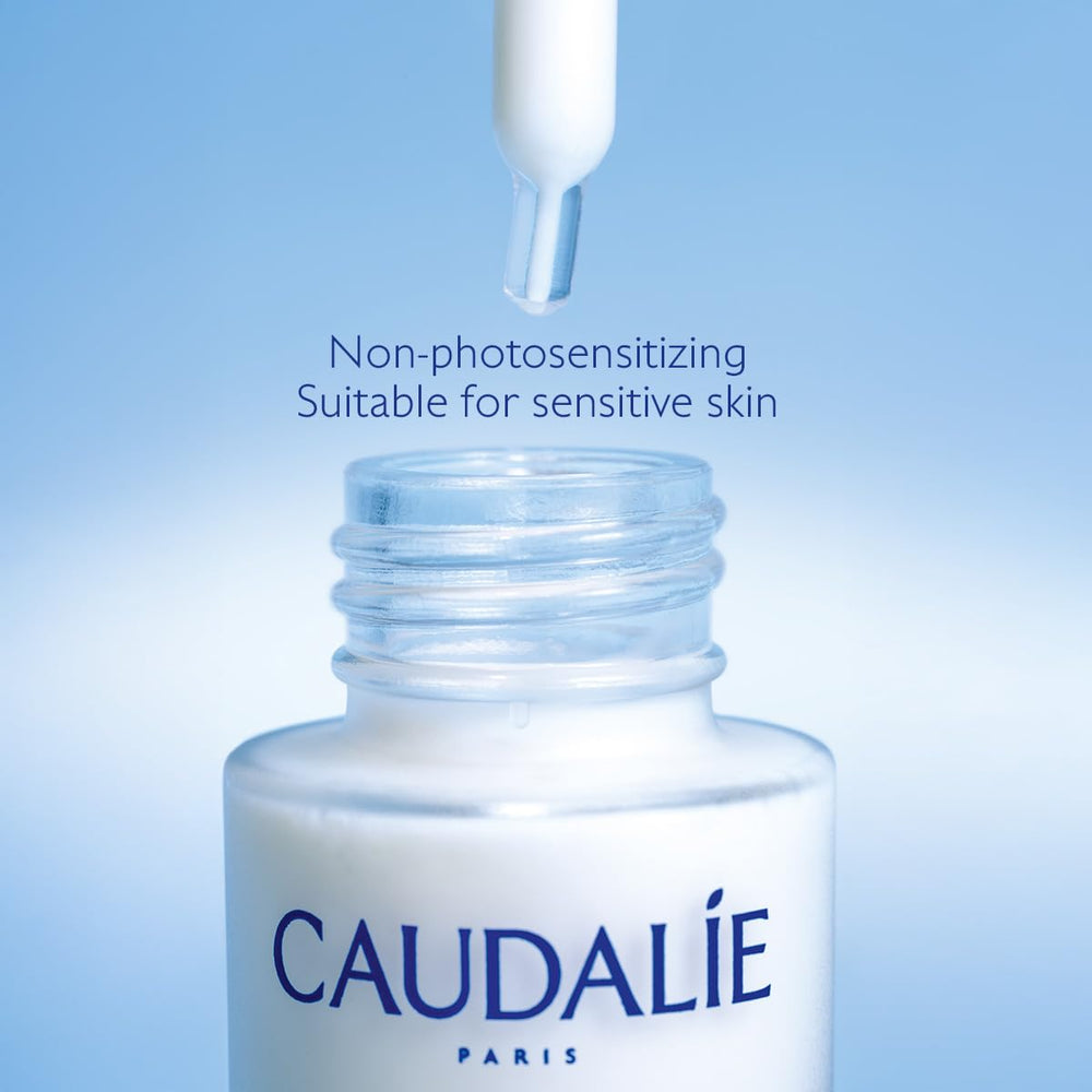 Hydratation légère grâce à l’huile d’olive et au squalane Caudalie.