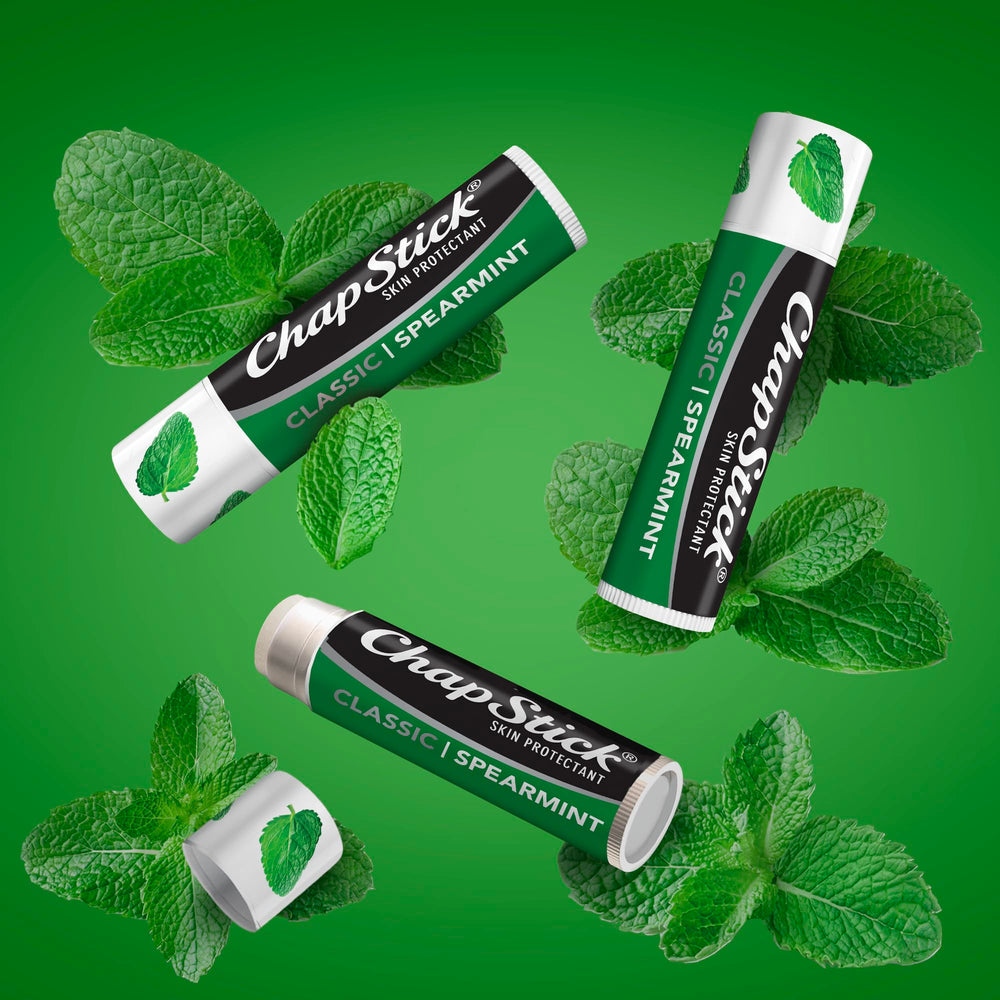ChapStick menta clásica formato tubo: conveniencia diaria para retoques.