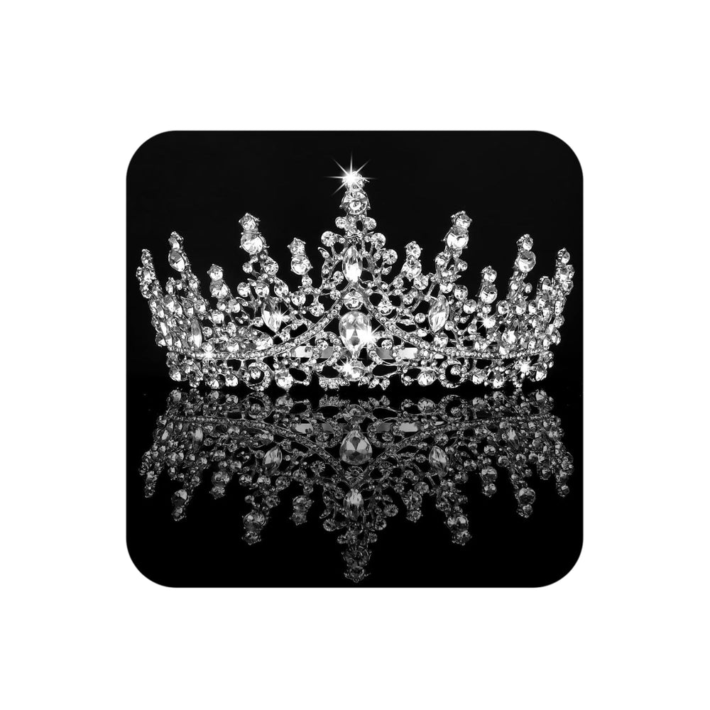 Tiara COCIDE con cristal brillante realza el peinado