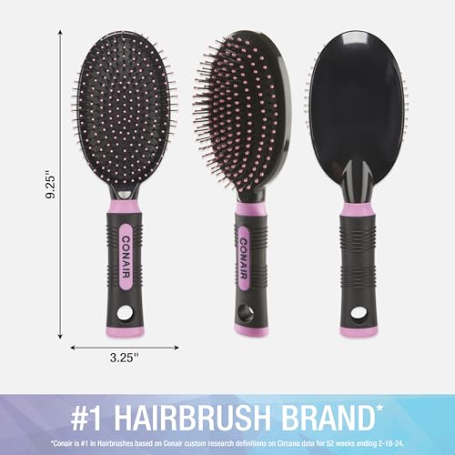 Conair: base acolchada flexible que protege el cuero cabelludo al peinar.