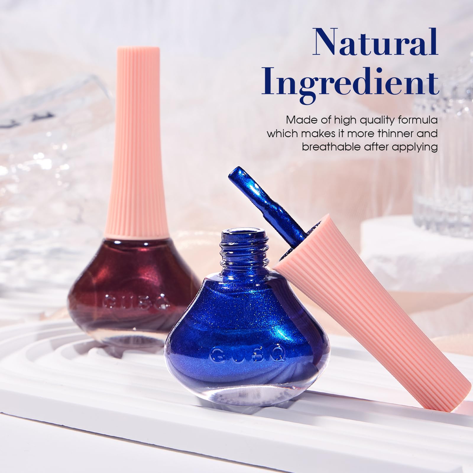 COSMOO Esmalte Royal Azul: fórmula no tóxica y vegana cuida las uñas.