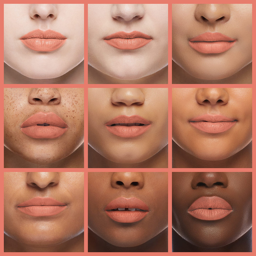 COVERGIRL Exhibitionist, color fiel y duradero en una barra de labios de uso diario.