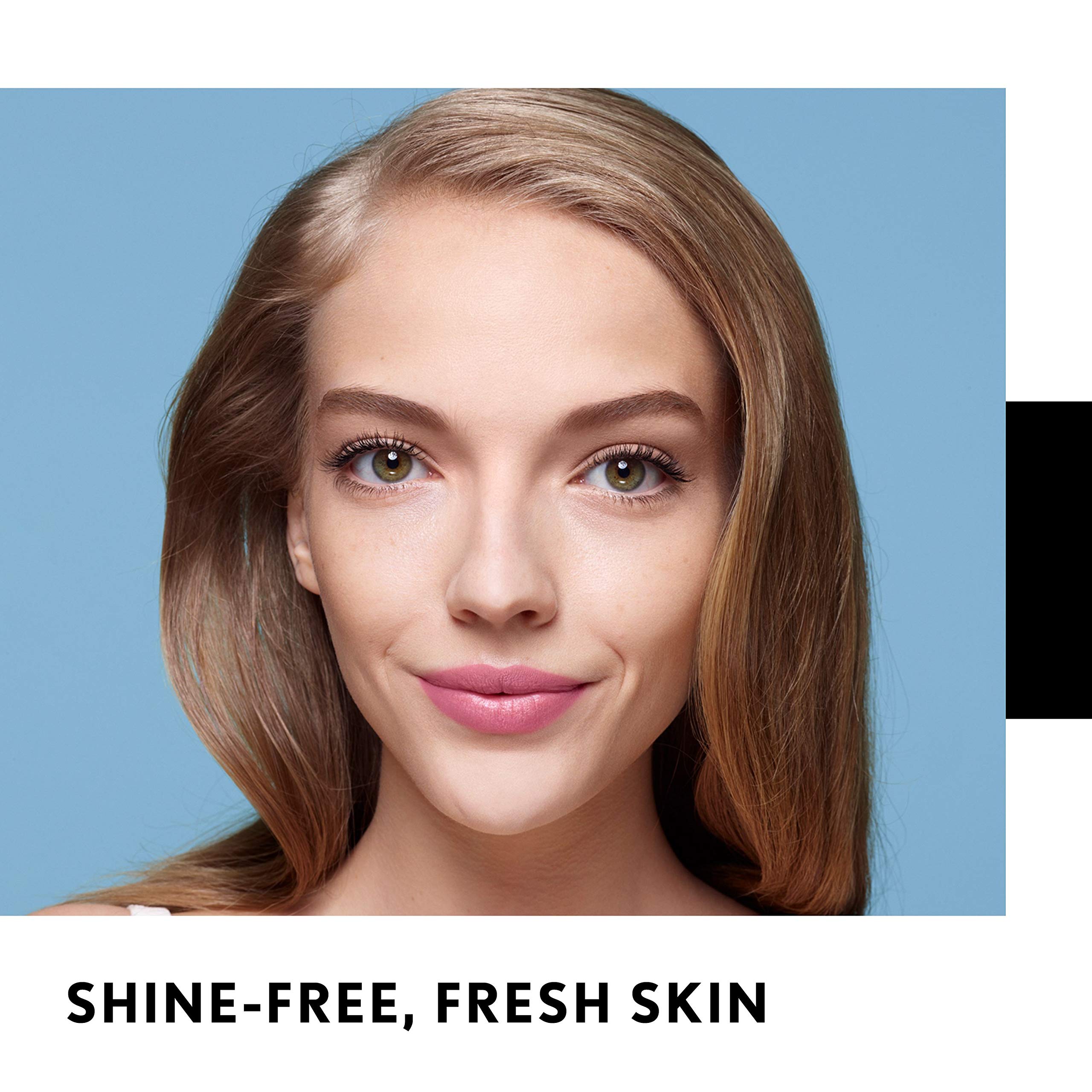 CoverGirl Clean Matte Fórmula libre de aceites que no obstruye poros y se siente ligera.