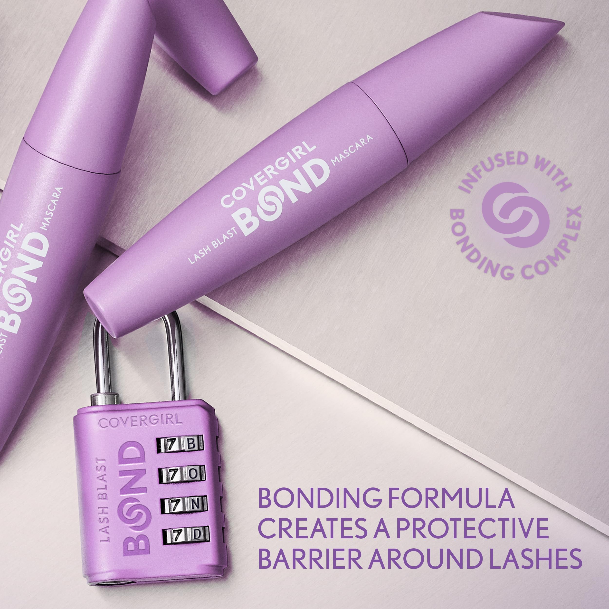 COVERGIRL Lash Blast Bond Volume Mascara, sin-grumos para acabado suave.