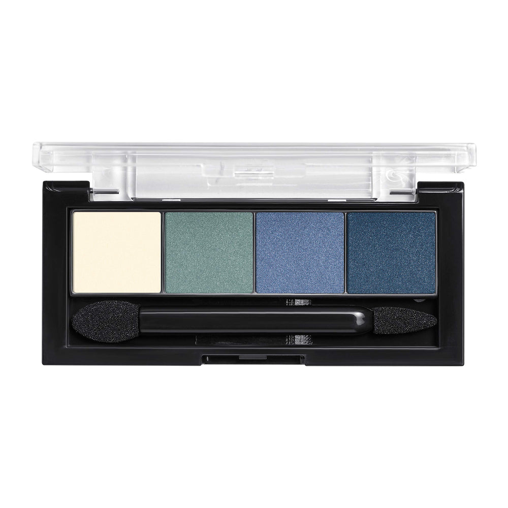 COVERGIRL TruNaked Night Mayhem detalle de pigmentación para aplicación suave.