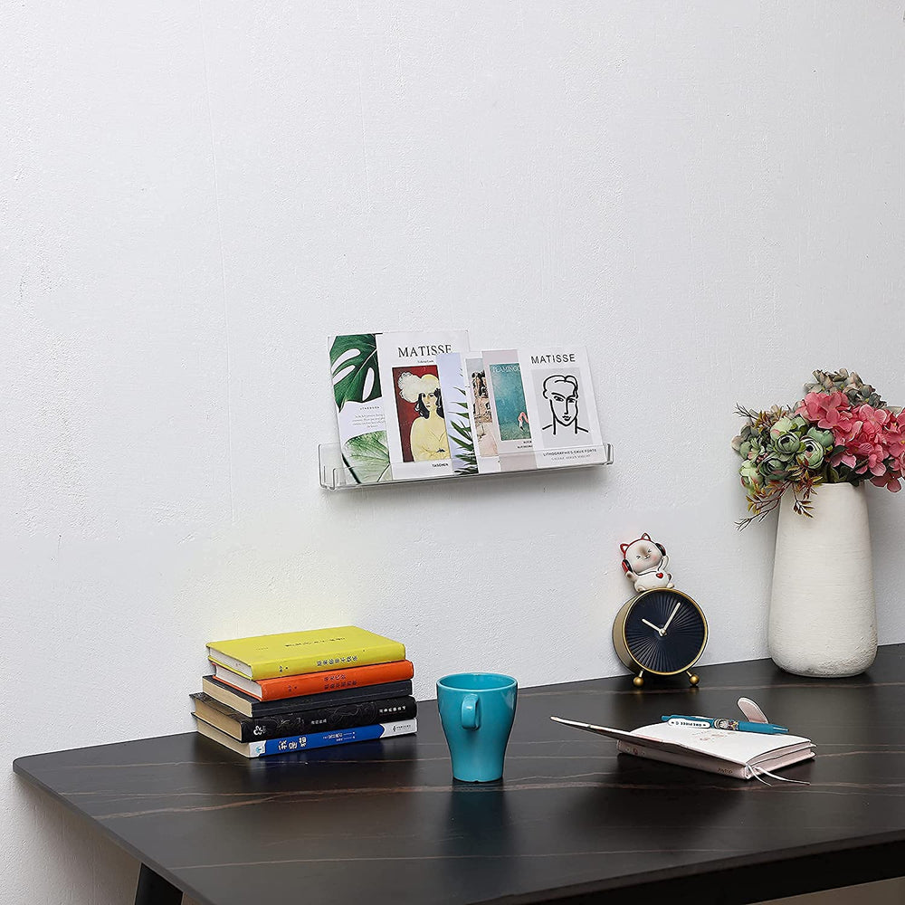 CQ Acrylic uso versátil en salones de uñas y estudios de tatuajes.