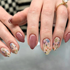 CTTHNBD almond-flower-leaf press-on nails in style-02 with vibrant patterns for daily wear.