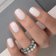CurvLife Uñas Blanco Lechoso, tono lechoso y forma corta cuadrada para uso diario