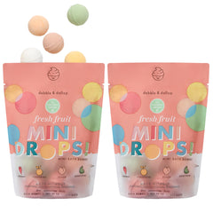 Bomba de baño Dabble & Dollop mini con fragancia frutal para niños.