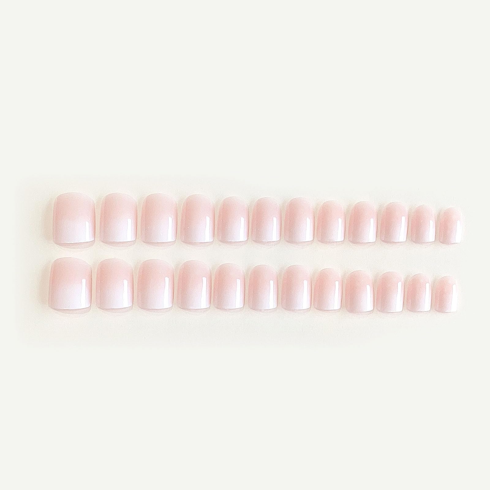 DANMANR: acrílico ABS resistente para uñas cortas con acabado francés limpio.