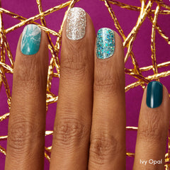 Dashing Diva: dos conjuntos de tiras de gel en caja para mani rápida.