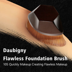 Daubigny brocha-aplicacion-rapida-10s, cobertura rápida para un look natural.
