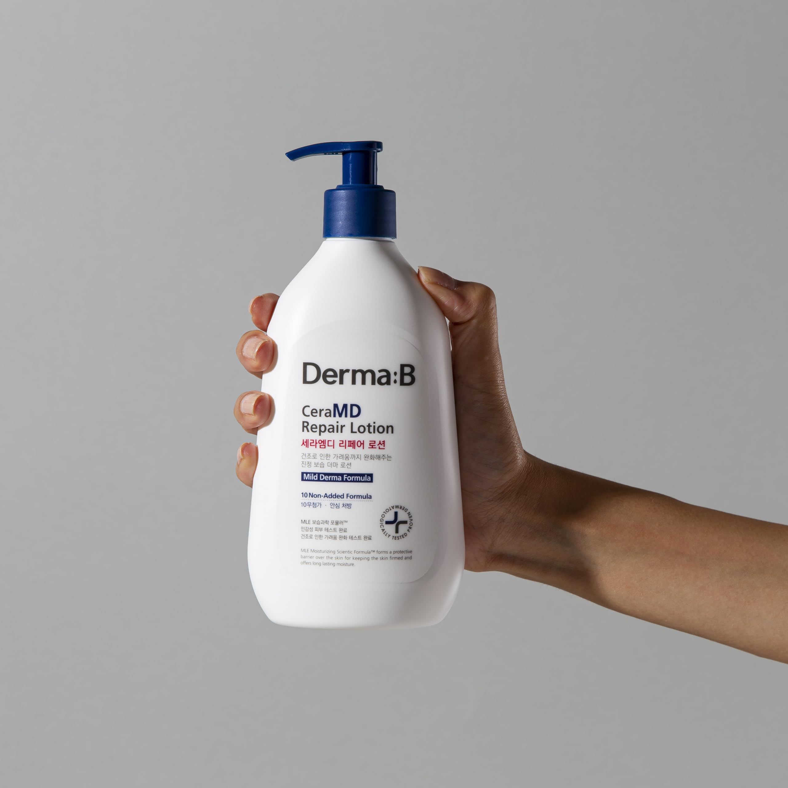 Derma B CeraMD alivia picor y sequedad con uso suave.