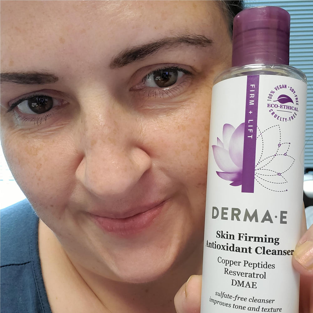 Derma E fórmula con resveratrol y vitamina C-ester ilumina piel