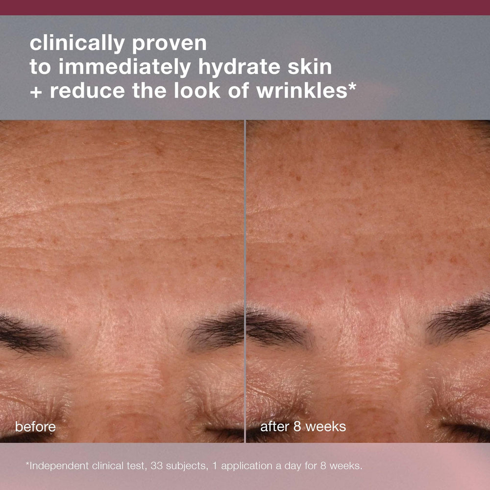Dermalogica aplicación en la mano, distribución suave para rostro.