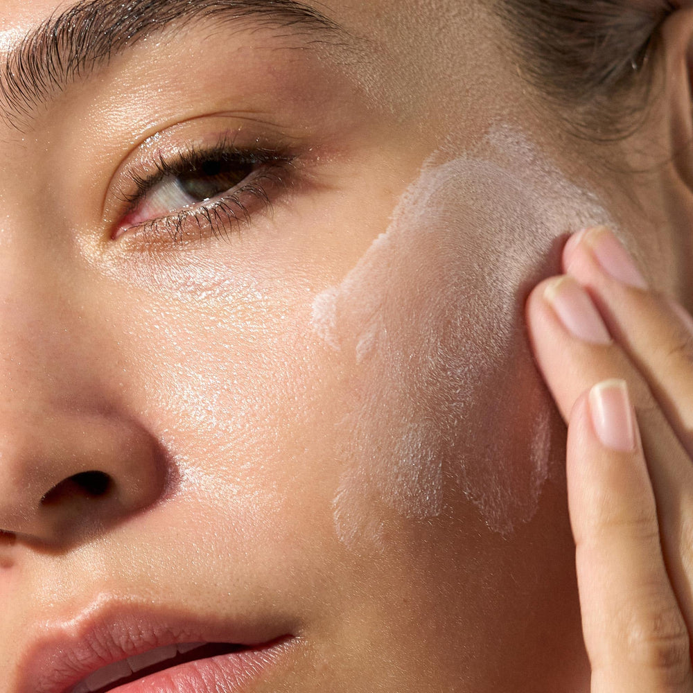 Dermalogica cuidado diario para piel sensible, hidratación duradera.