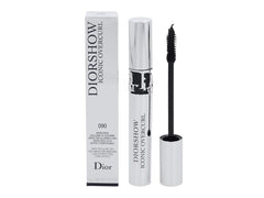Dior Diorshow Iconic Overcurl, regard final spectaculaire grâce au curling des cils.