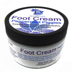 Diva Stuff crema-pies mentol eucalipto aplicada para pies cansados