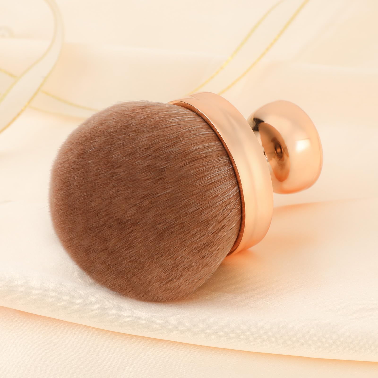Regalo elegante con estuche protector para amantes del maquillaje.