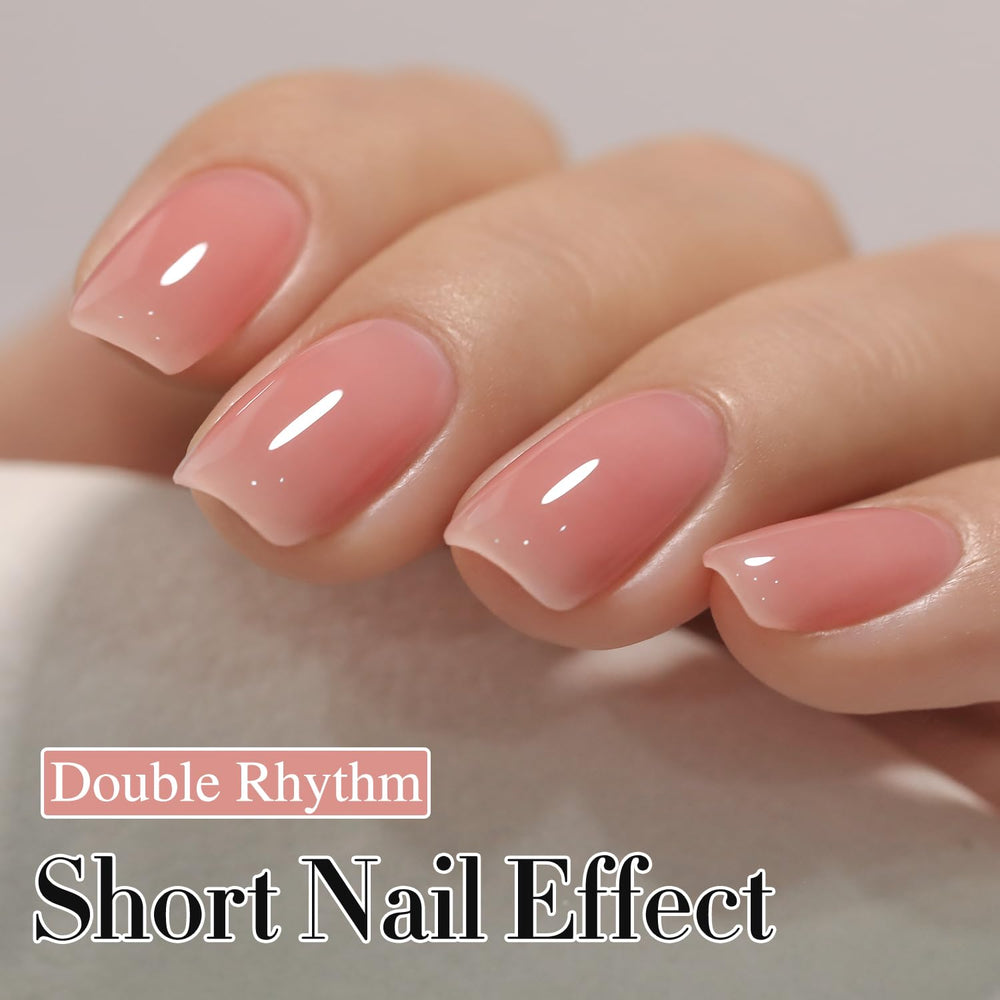 Double Rhythm gel rosado claro aplicado en uñas para un acabado pulido.