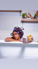 Dripglosss Turmeric Beauty Bar textura cremosa para piel sensible.