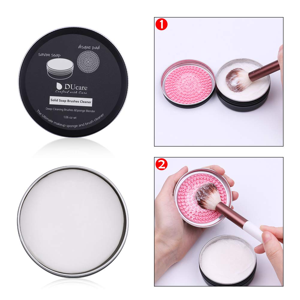DUcare instrucciones de uso: usa el jabón para limpiar brochas con espuma suave.