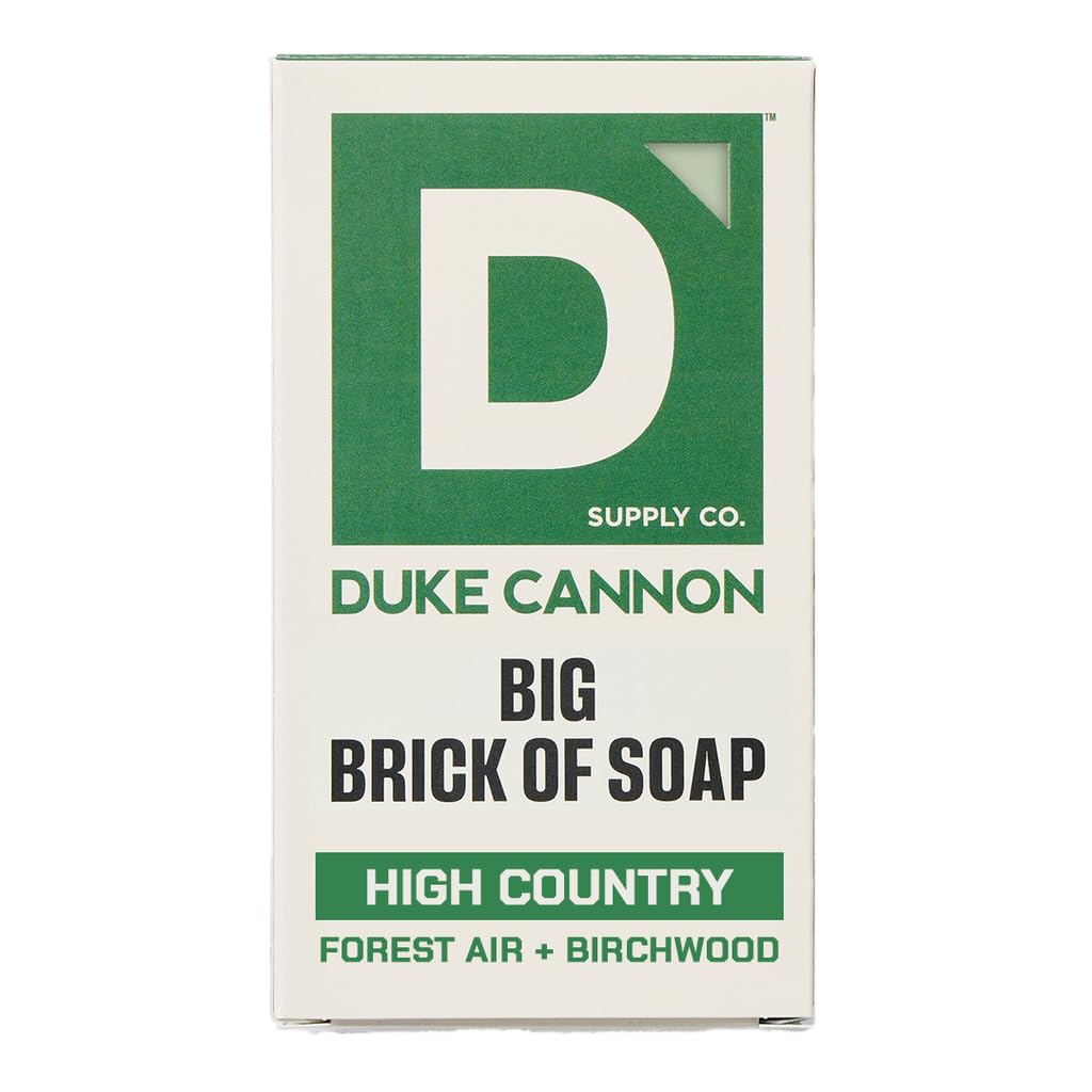 Duke Cannon Barra Grande 10 oz limpia profundamente la piel masculina.