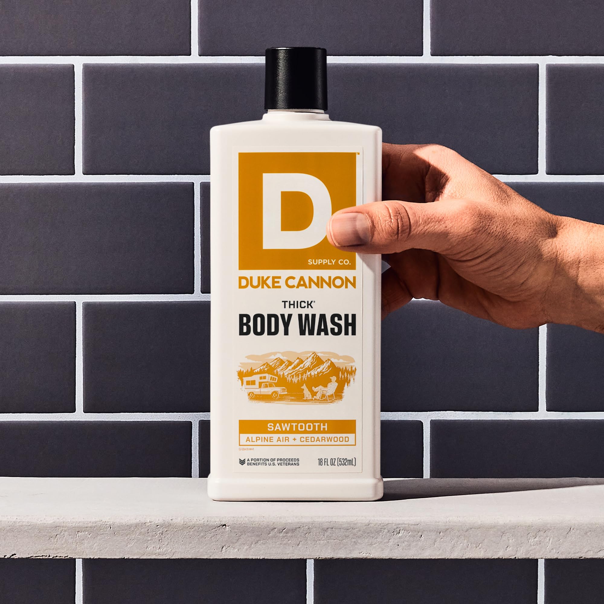 Duke Cannon Sawtooth: hidratación con aloe para piel suave.