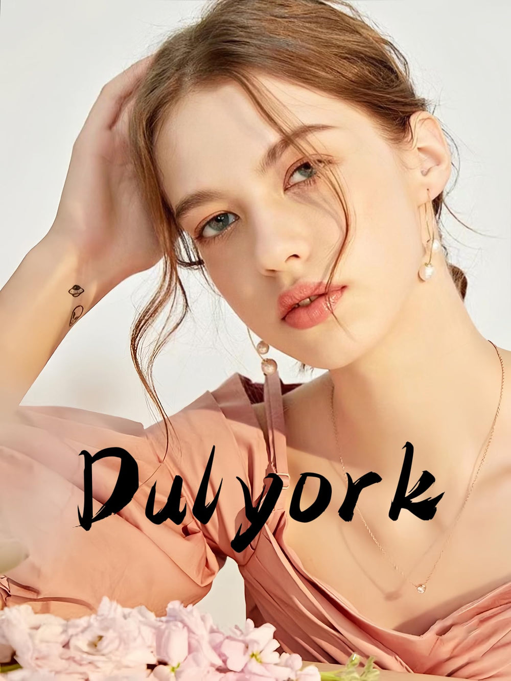 Dulyork juego completo de uñas, lima y adhesivos para look inmediato.
