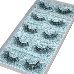 Pestañas Dysilk 6D, volumen intenso para mirada definida.