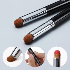 EIGSHOW brocha de labios, herramienta multifuncional para labios y detalles.