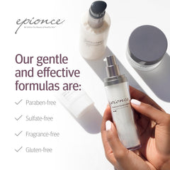 Epionce Renewal Body Lotion, aplicación diaria en la piel para una sensación suave.