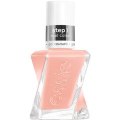 essie Gel Couture tono nude sutil en botella, look natural