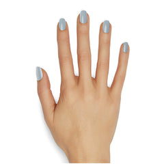 Esmalte Mooning en tono azul grisáceo para looks nocturnos