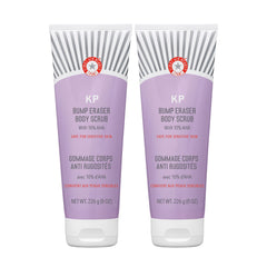FAB exfoliante corporal KP Bump Eraser, frasco visible para piel suave y uniforme