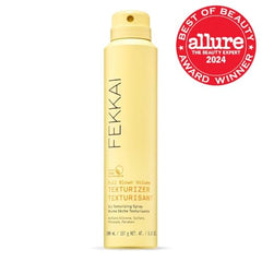 Fekkai Full Blown Volume Texturizer, aplicación spray, facilita la distribución del producto.