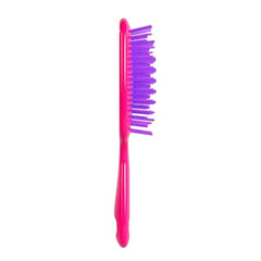 FHI Heat UNbrush con mango ultraligero para uso cómodo.