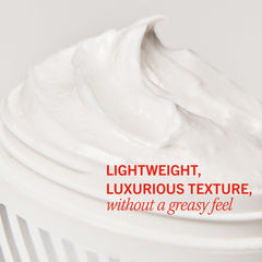 Crema para rostro y cuerpo de First Aid Beauty en piel suave y cómoda
