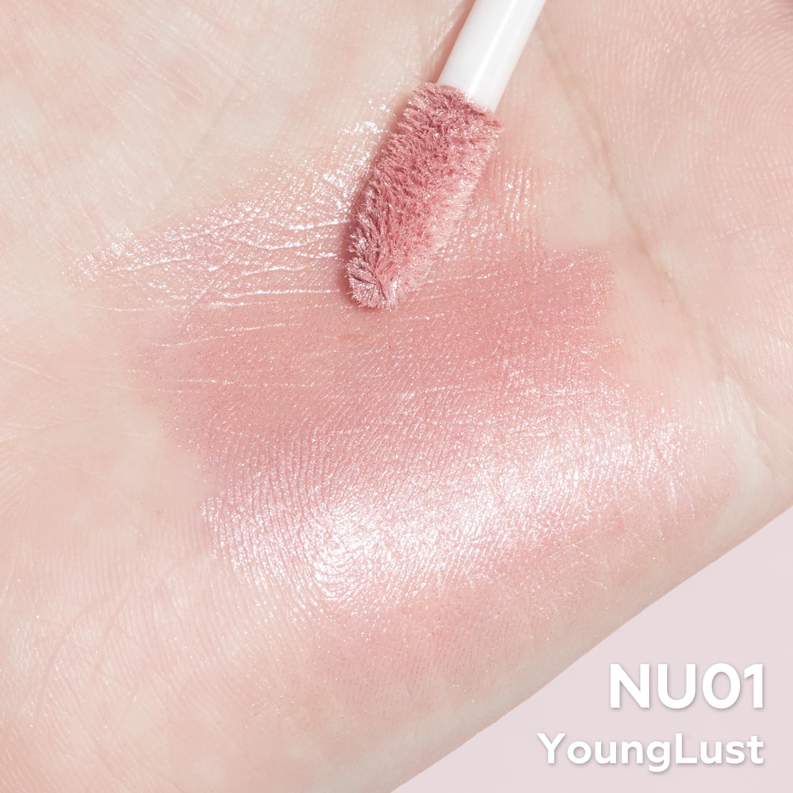 FOCALLURE Long-Lasting Lipstick offers metallic shine that endures celebrations