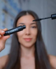 Gabriel Cosmetics Mascara color-negro-marrón para look natural y suave.