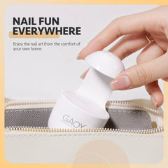 GAOY Mini UV Espacio grande para extensión, permite trabajar uñas largas con comodidad.