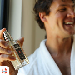 Geir Ness Eau de Parfum para Hombre, etiqueta dorada que transmite calidad y elegancia.